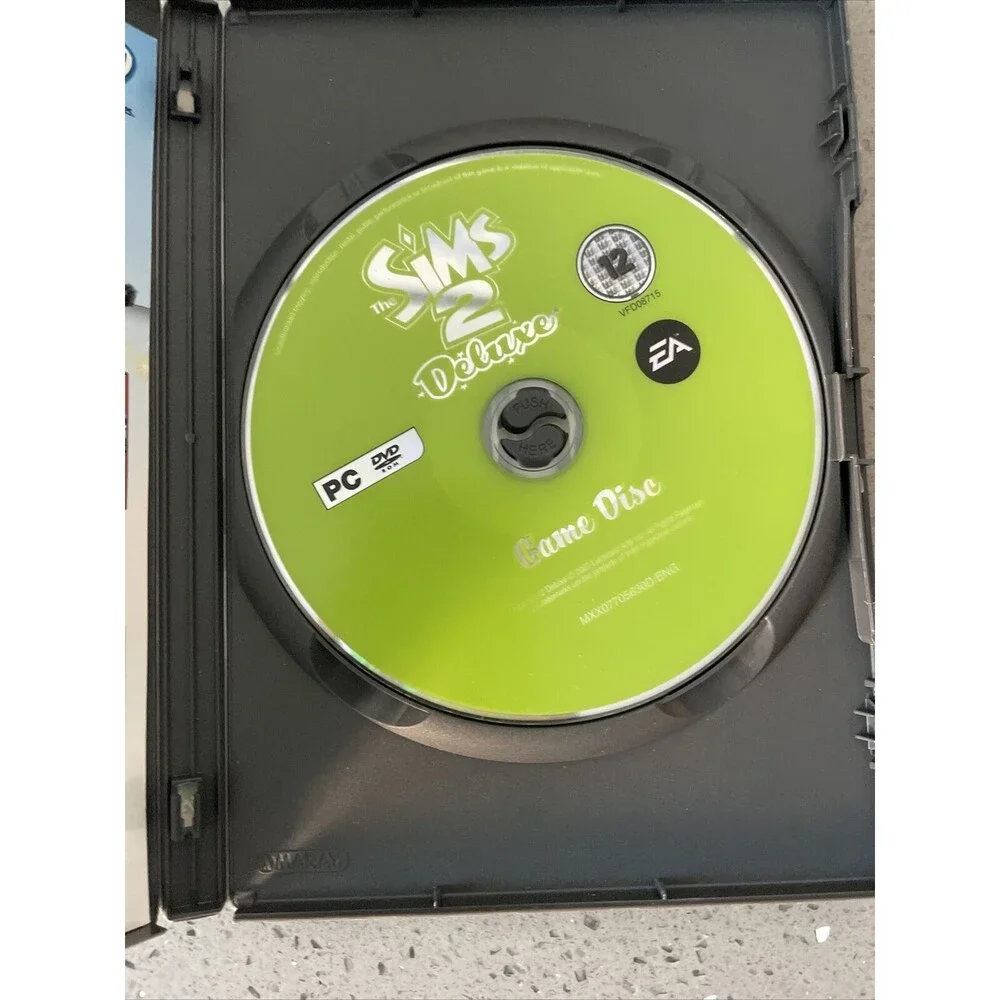 Sims 2: Deluxe (PC, 2007) UK Version 2-Disc Win 98/XP With Manual Import RARE